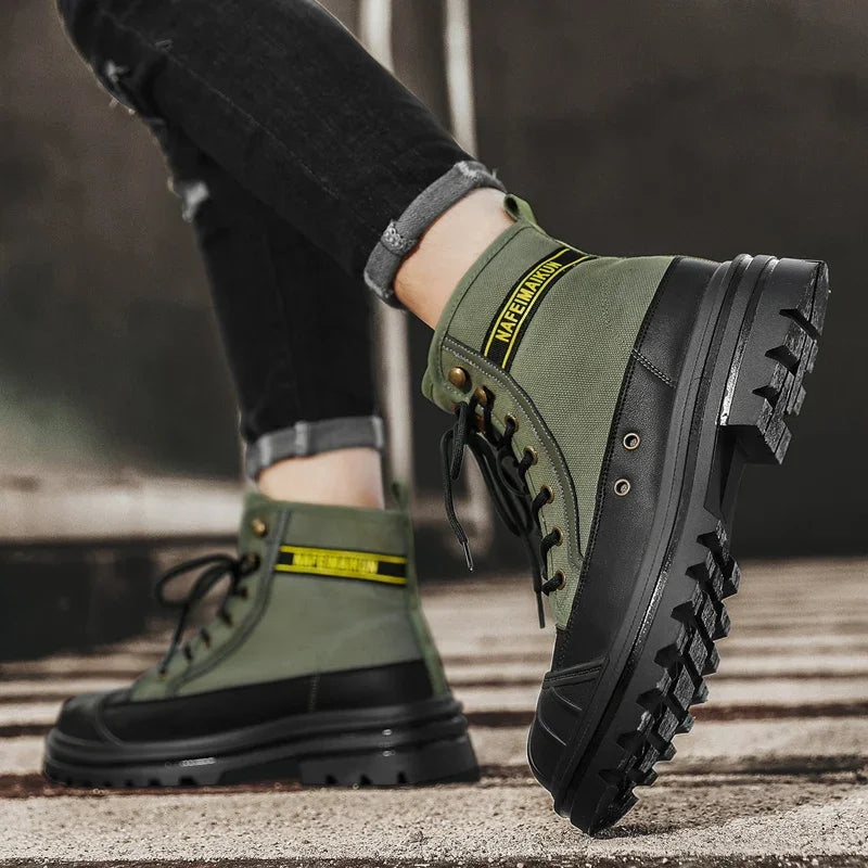 2024 Mens Boots Canvas New In Winter Casual Shoes Luxury Ankle Platform Hiking Safety Motorcycle Chelsea Tactical Cowboy Combat